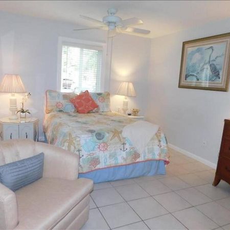 H5 Close To The Front Pool And Clubhouse Downstairs By Lake St. Simons Island Экстерьер фото